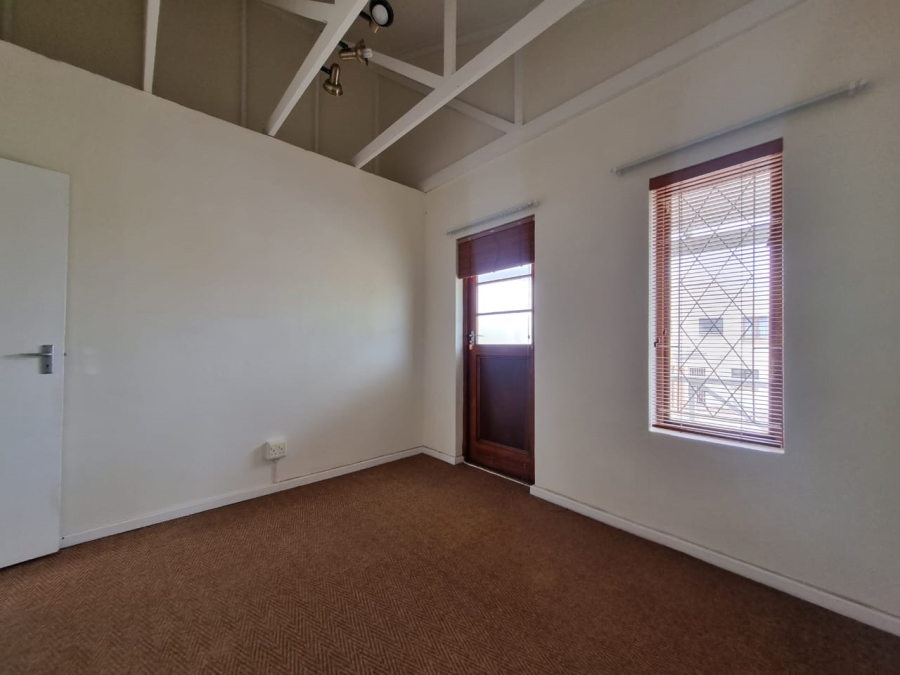 To Let 2 Bedroom Property for Rent in Springfield Eastern Cape